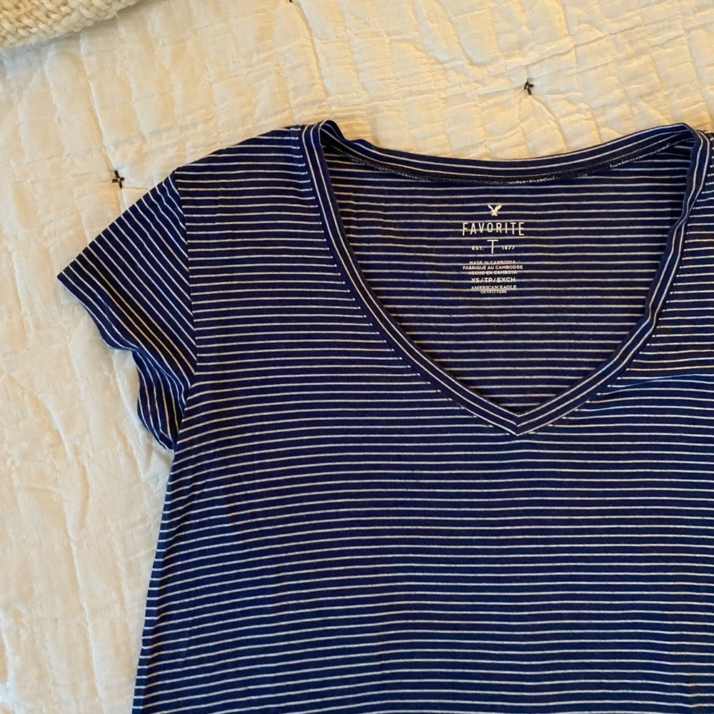 American Eagle Favorite Tee - Blue Striped